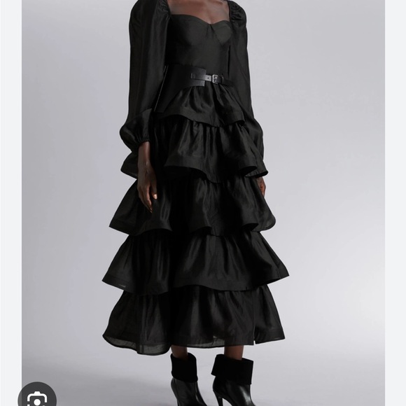 & Other Stories Dresses & Skirts - & Other Stories Los Angeles Atelier Black Ruffled, Sweetheart Neck Dress size 10